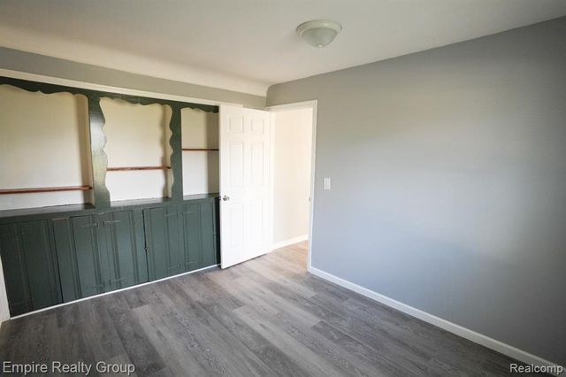 26949 Annapolis, Dearborn Heights, MI 48125