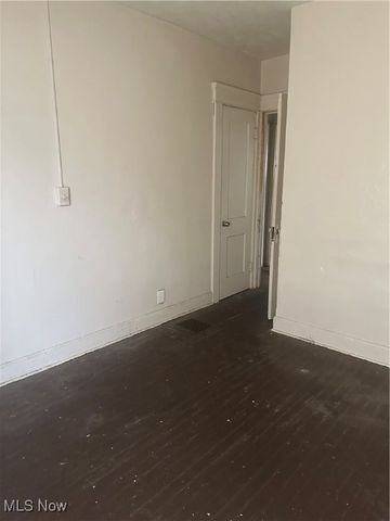 14413 Potomac Avenue, East Cleveland, OH 44112