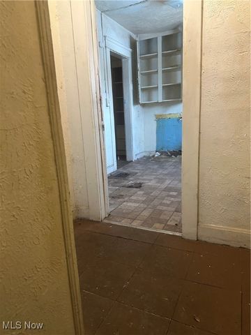 14413 Potomac Avenue, East Cleveland, OH 44112