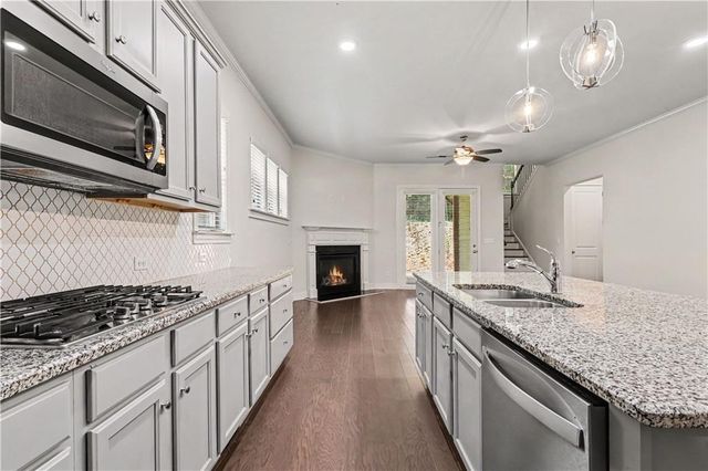 556 Avondale Hills Drive, Avondale Estates, GA 30032