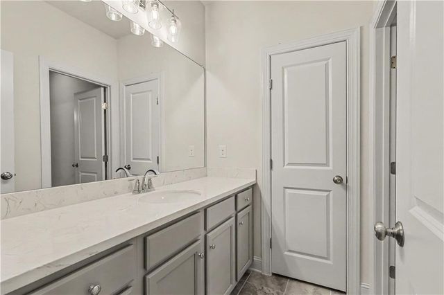556 Avondale Hills Drive, Avondale Estates, GA 30032