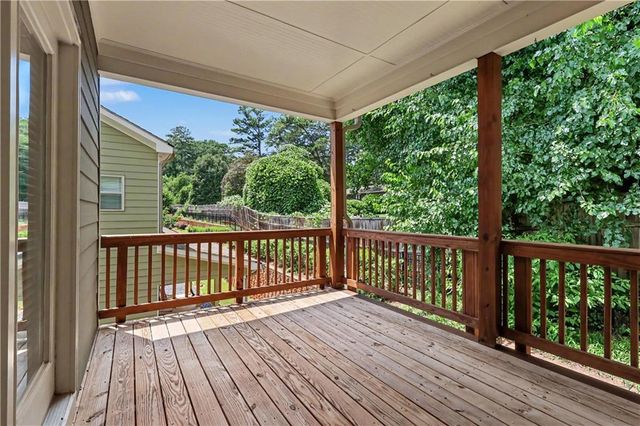 556 Avondale Hills Drive, Avondale Estates, GA 30032