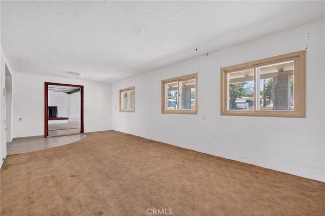 1215 E 39th Street, San Bernardino, CA 92404