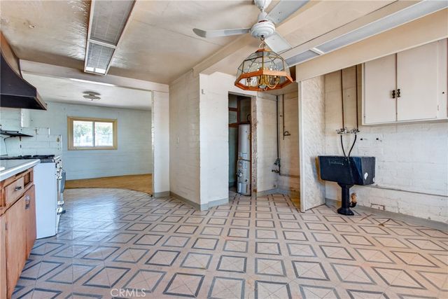 1215 E 39th Street, San Bernardino, CA 92404