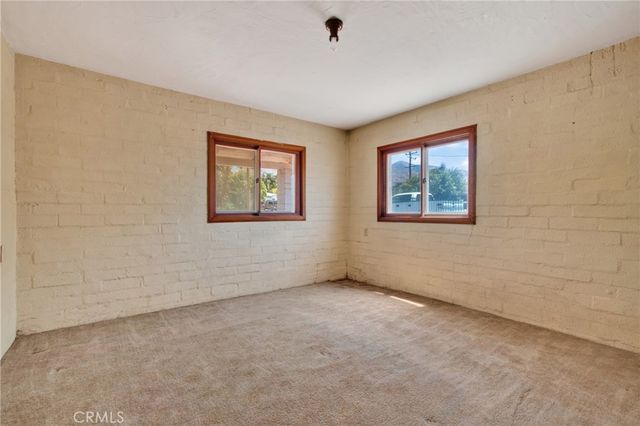 1215 E 39th Street, San Bernardino, CA 92404