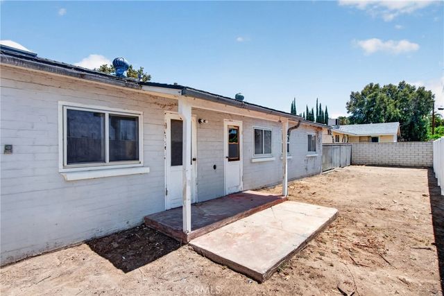 1215 E 39th Street, San Bernardino, CA 92404