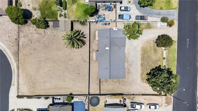 1215 E 39th Street, San Bernardino, CA 92404