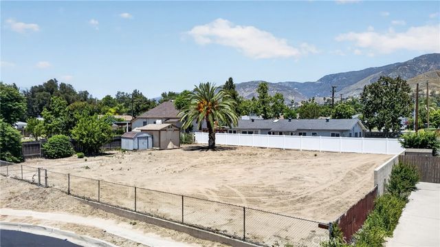 1215 E 39th Street, San Bernardino, CA 92404
