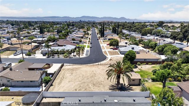 1215 E 39th Street, San Bernardino, CA 92404