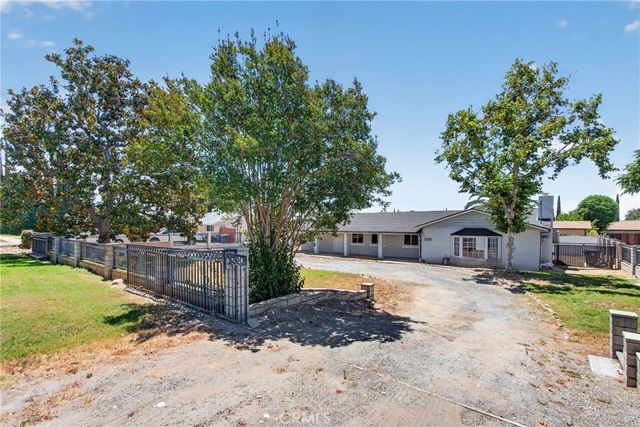 1215 E 39th Street, San Bernardino, CA 92404