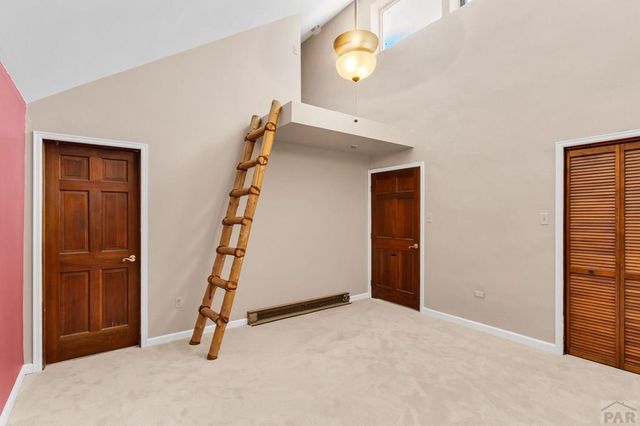 262 W Winterhaven Dr, Pueblo West, CO 81007