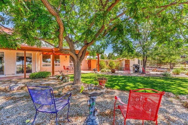 262 W Winterhaven Dr, Pueblo West, CO 81007