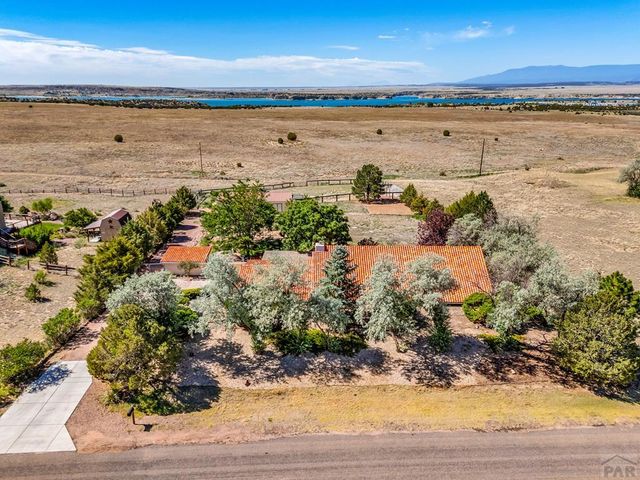 262 W Winterhaven Dr, Pueblo West, CO 81007