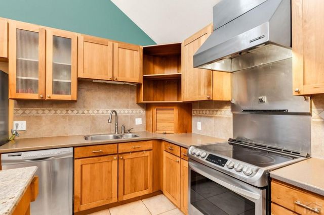 262 W Winterhaven Dr, Pueblo West, CO 81007