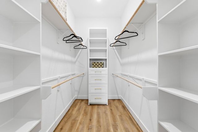 11625 N D Street, La Porte, TX 77571