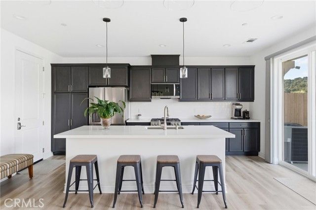 1166 Flax, Santa Maria, CA 93455