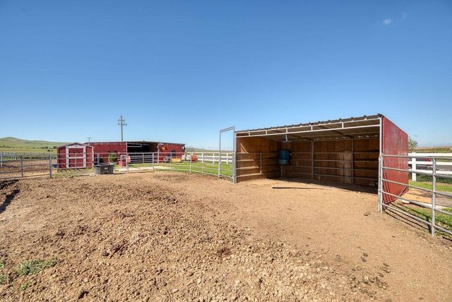 34521 Bernard Rd, Tracy, CA 95377