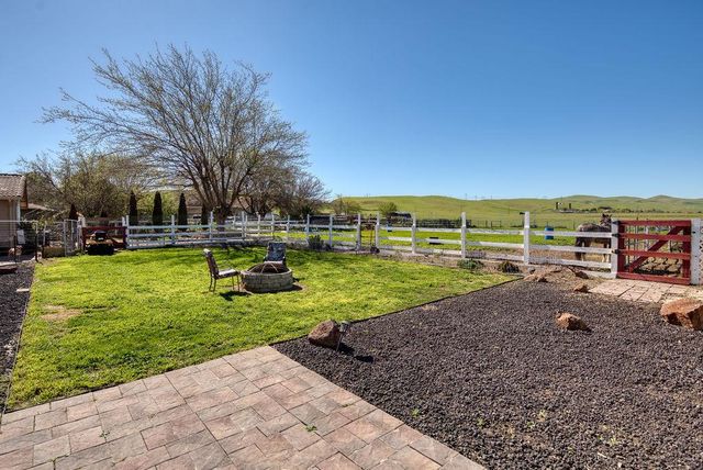 34521 Bernard Rd, Tracy, CA 95377