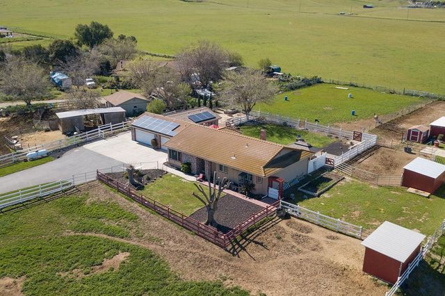 34521 Bernard Rd, Tracy, CA 95377