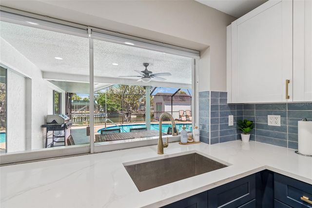 6331 COCOA LANE, Apollo Beach, FL 33572