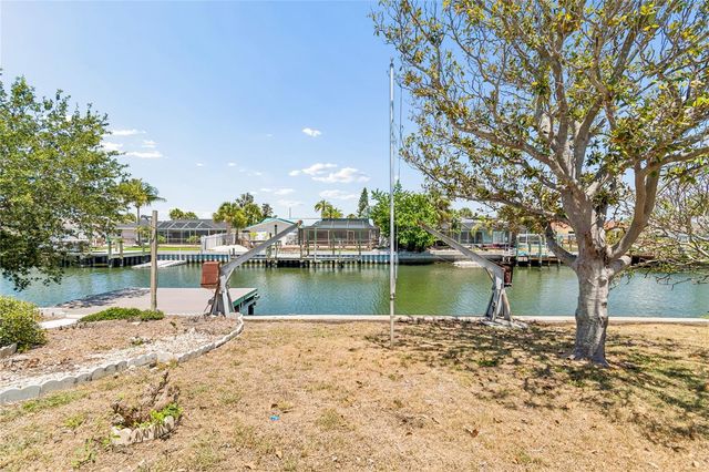 6331 COCOA LANE, Apollo Beach, FL 33572