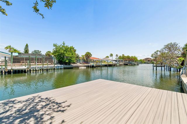 6331 COCOA LANE, Apollo Beach, FL 33572