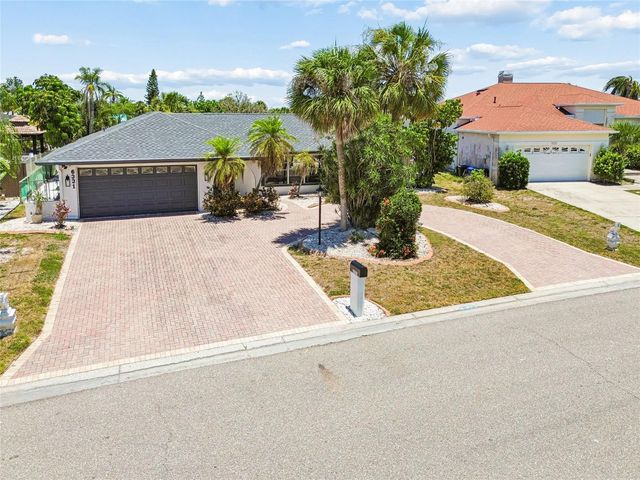 6331 COCOA LANE, Apollo Beach, FL 33572