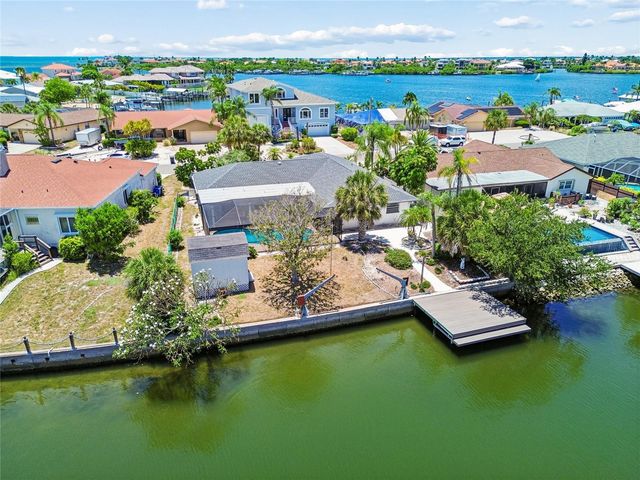6331 COCOA LANE, Apollo Beach, FL 33572