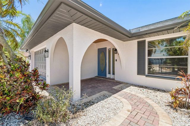 6331 COCOA LANE, Apollo Beach, FL 33572