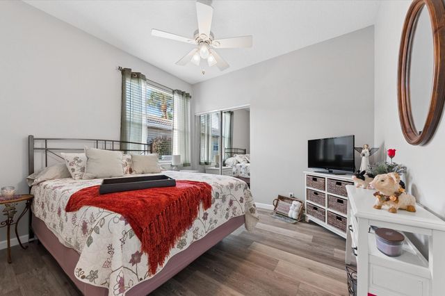 10760 Royal Caribbean Circle, Boynton Beach, FL 33437