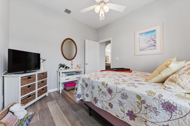 10760 Royal Caribbean Circle, Boynton Beach, FL 33437