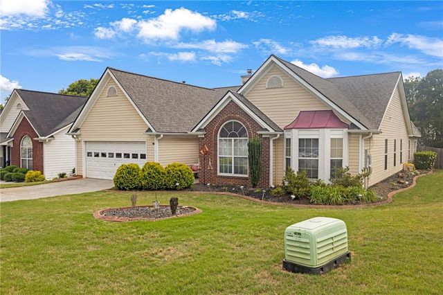 4015 McPherson Drive, Acworth, GA 30101