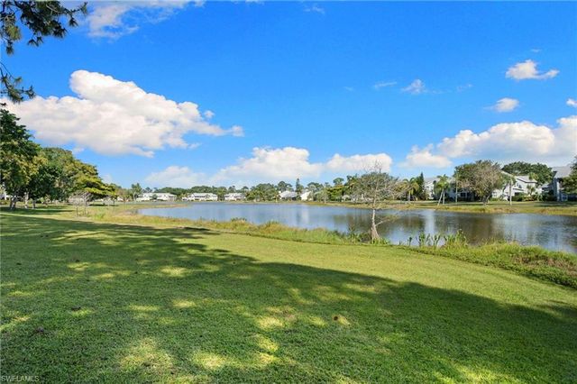 1808 Kings Lake BLVD 203, Naples, FL 34112