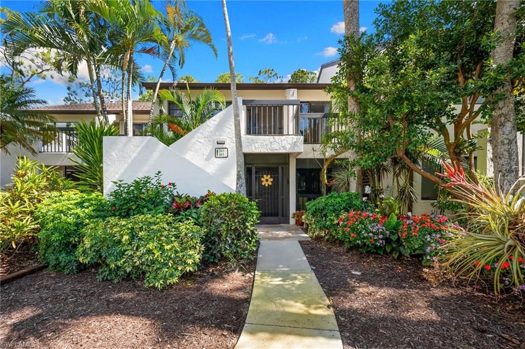 1808 Kings Lake BLVD 203, Naples, FL 34112