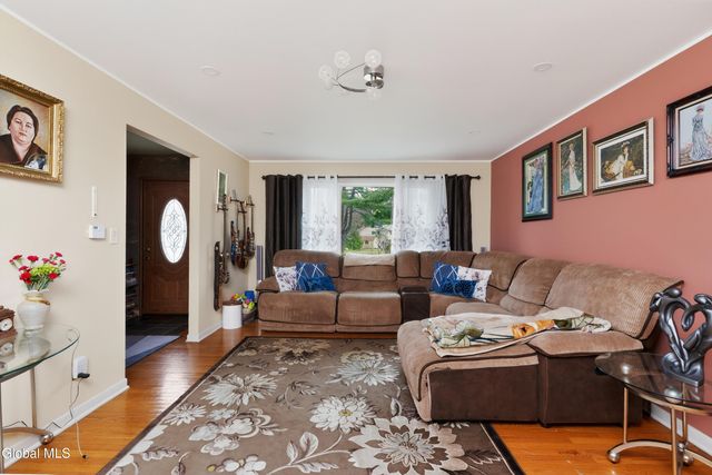 500 Acre Drive, Guilderland, NY 12303
