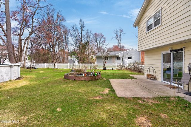 500 Acre Drive, Guilderland, NY 12303