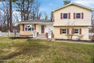 500 Acre Drive, Guilderland, NY 12303
