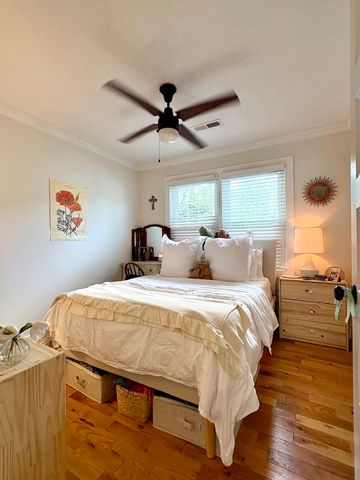 114 Congress Street A, Charleston, SC 29403
