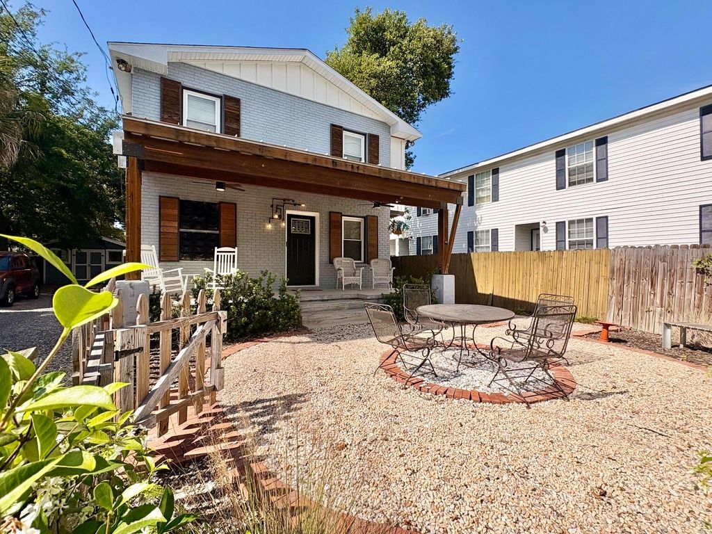 114 Congress Street A, Charleston, SC 29403