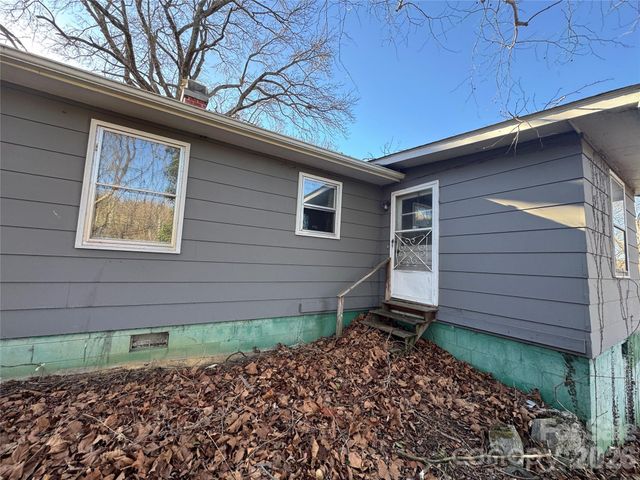 18 Olive Street, Asheville, NC 28801