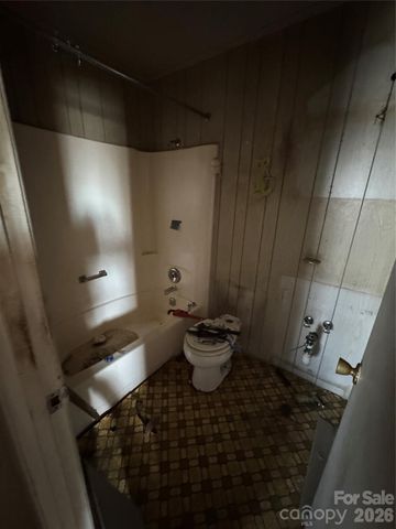 18 Olive Street, Asheville, NC 28801