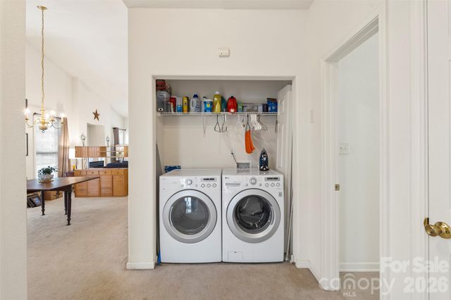 4063 Center Place Drive, Harrisburg, NC 28075