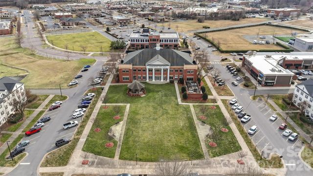 4063 Center Place Drive, Harrisburg, NC 28075