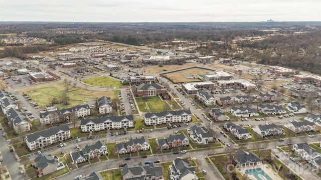 4063 Center Place Drive, Harrisburg, NC 28075