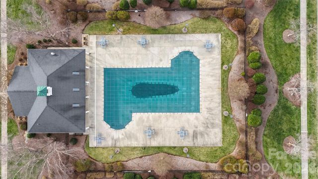 4063 Center Place Drive, Harrisburg, NC 28075