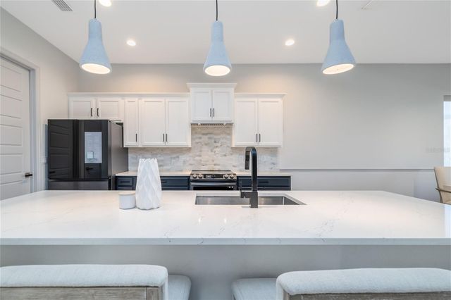 1567 LAKE RESERVE DRIVE, Deland, FL 32724