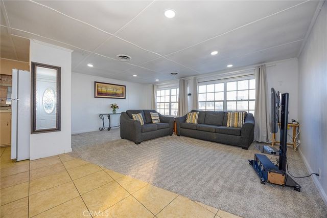 4400 W Florida Ave 271, Hemet, CA 92545