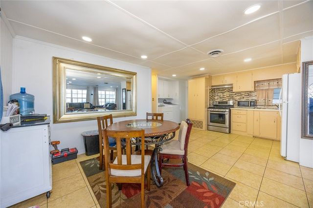 4400 W Florida Ave 271, Hemet, CA 92545