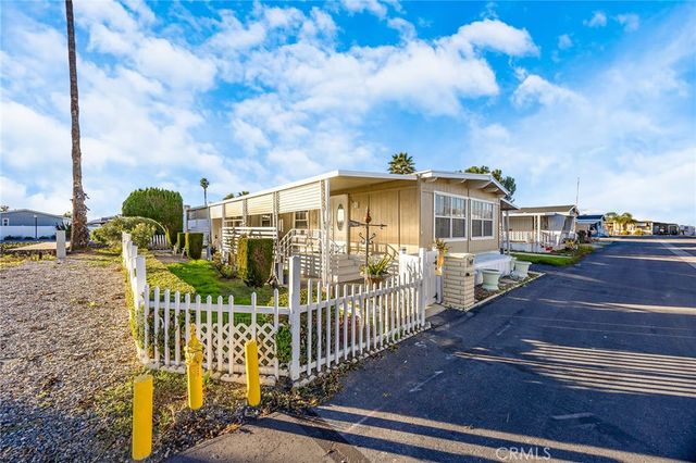 4400 W Florida Ave 271, Hemet, CA 92545