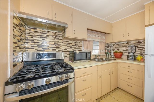 4400 W Florida Ave 271, Hemet, CA 92545